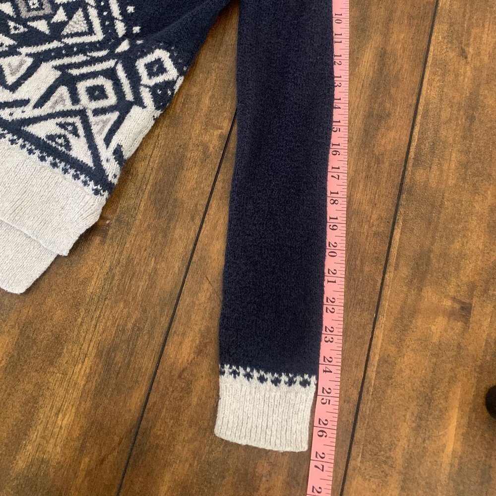 TOP Hollister Navy & Gray Geometric Knit Sweater - S - Super Soft Cozy Pullover - Picture 6 of 8